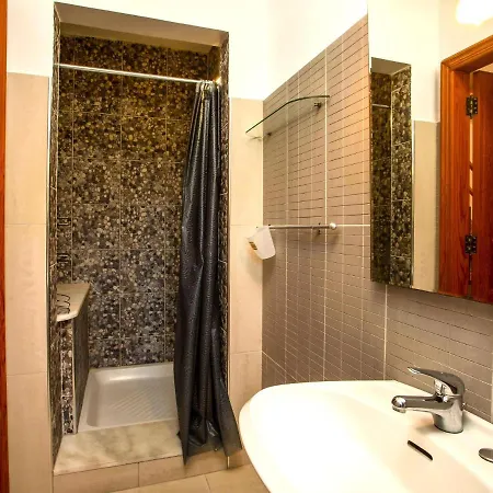 Appartement Attractive In Koskinou With Garden *