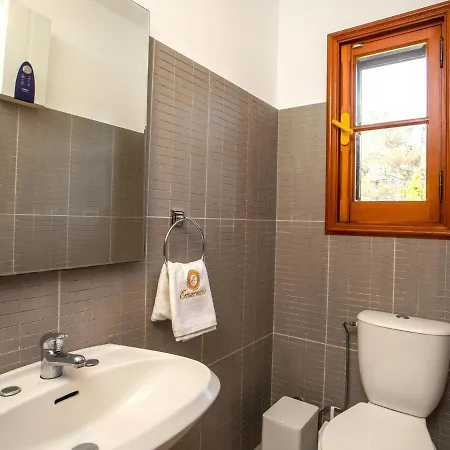 Attractive In Koskinou With Garden Apartment